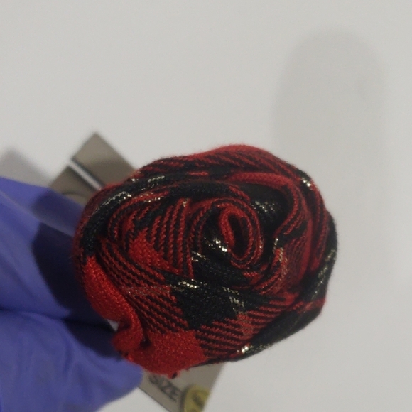 Charlotte Russe Silver tone Red & Black Ring Sized 8 - Women's Fashion Jewelry - Picture 3 of 9